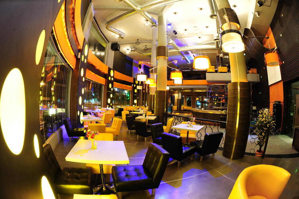 Capital O 75514 Vasidtee City Hotel Suphan Buri Εξωτερικό φωτογραφία